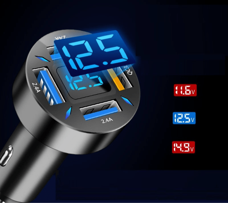 Auto-Ladegerät mit 4 USB - Anschlüssen